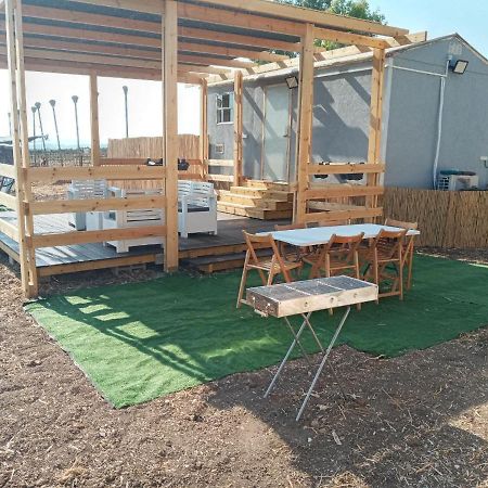 Апартаменты אצל דוד בכפר Kfar Gidon Экстерьер фото