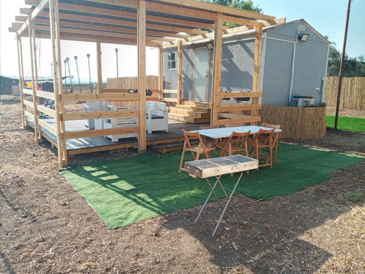 Апартаменты אצל דוד בכפר Kfar Gidon Экстерьер фото